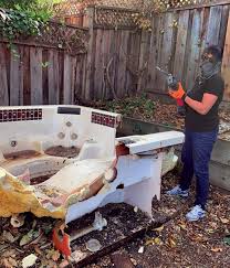 Best Retail Junk Removal  in Greensburg, KY
